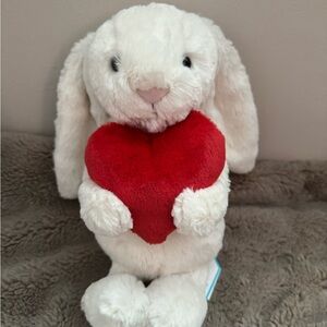 BNWT Jellycat Bashful Red Love Heart Bunny